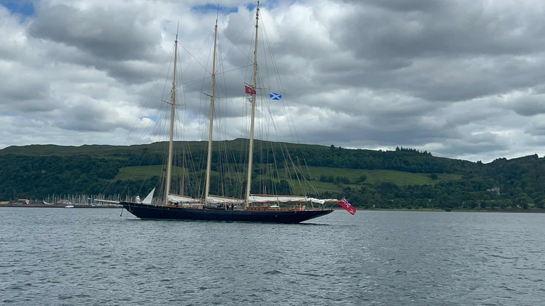 SY Dipper Around Cumbrae day sail _0ABE545C-AC98-40C5-9775-844C8EF01390