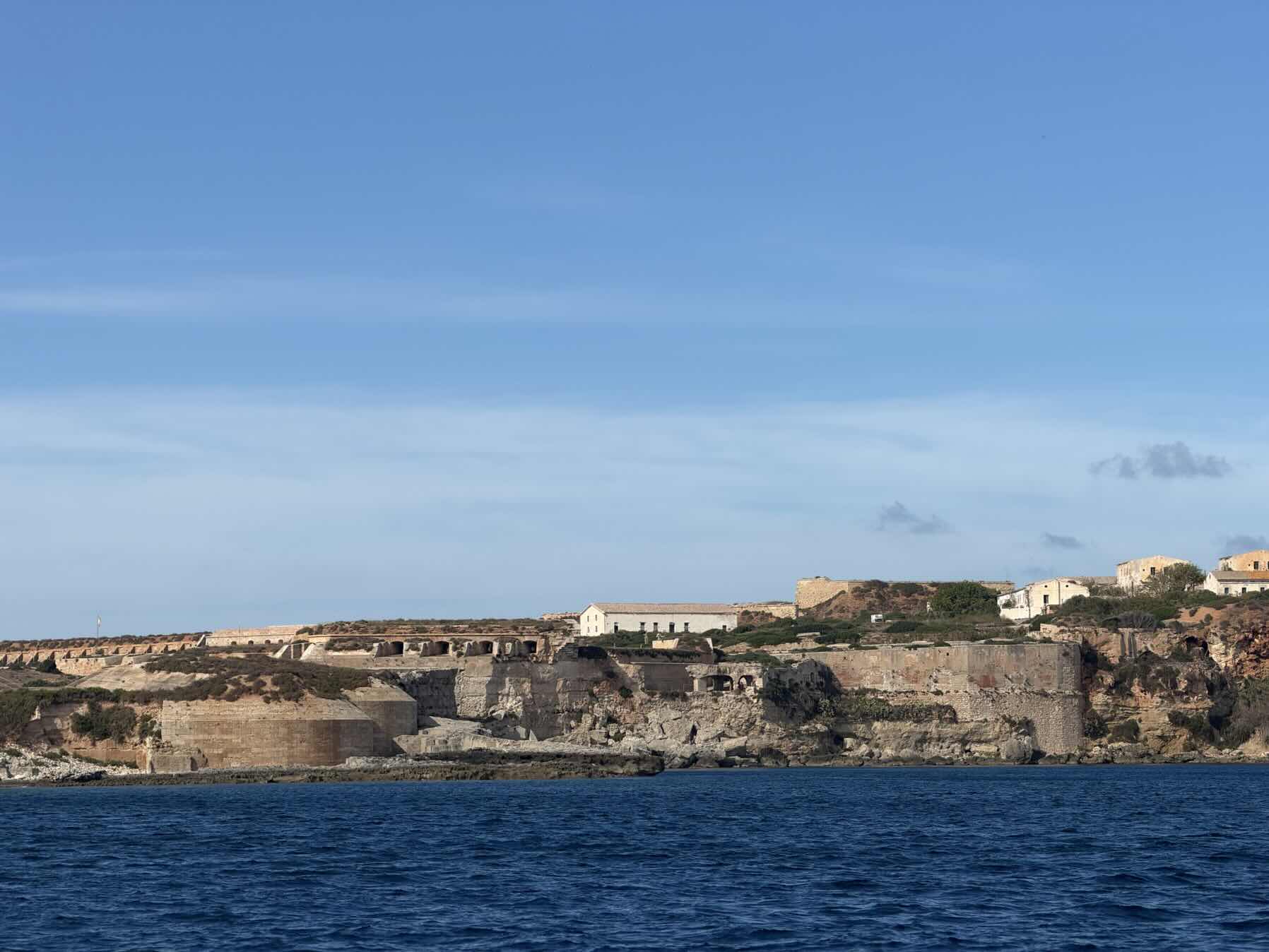 Menorca_D3C63346-5569-49F1-91B3-BD24B729778F