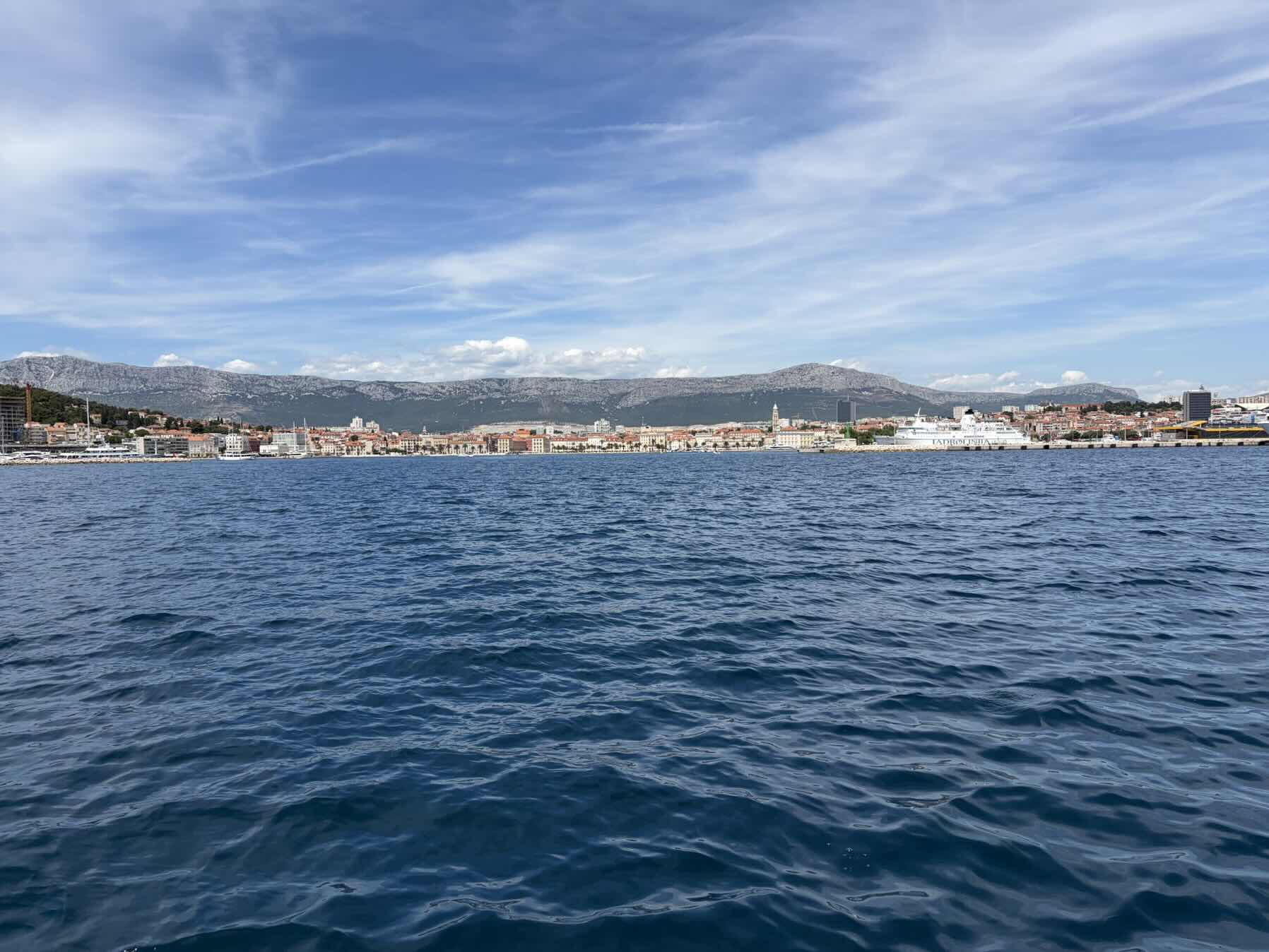 Voyage_E3F39C6A-F495-4EBB-853B-A22DCF242284