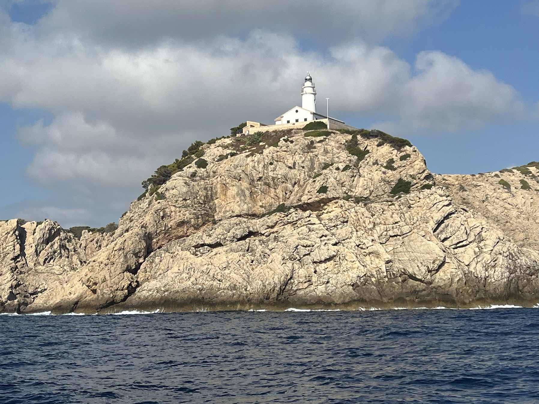 Motorsail along east Majorca_9C828E3A-FCBD-431B-AA65-F056BC7570F7