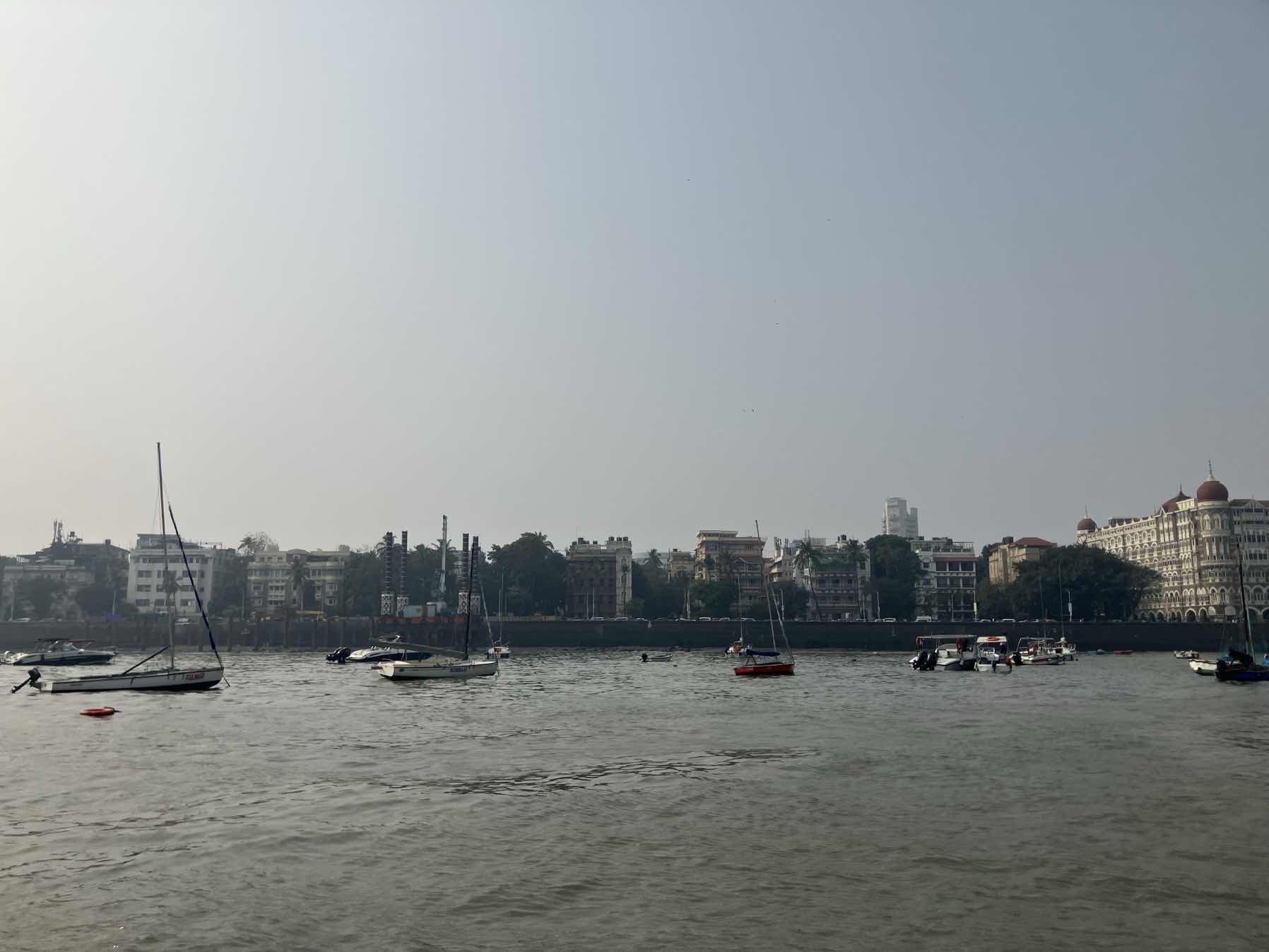 Gateway of India Out and Back _6CF2A4DF-F7B7-41D1-B108-7DC0C3D149CB