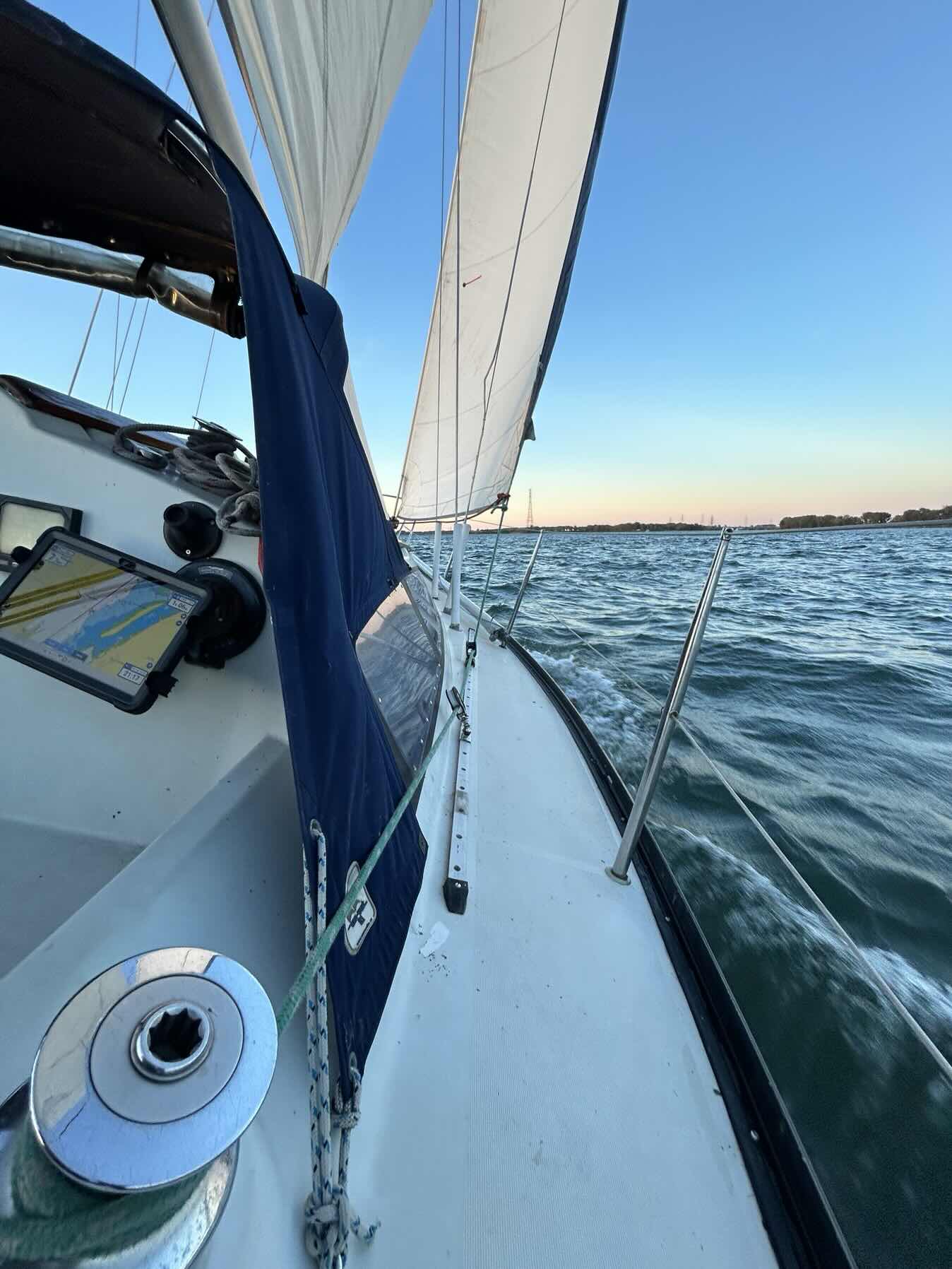 Île aux Asperges_5DE5E04C-E12C-4DF3-B458-33362E1224B3