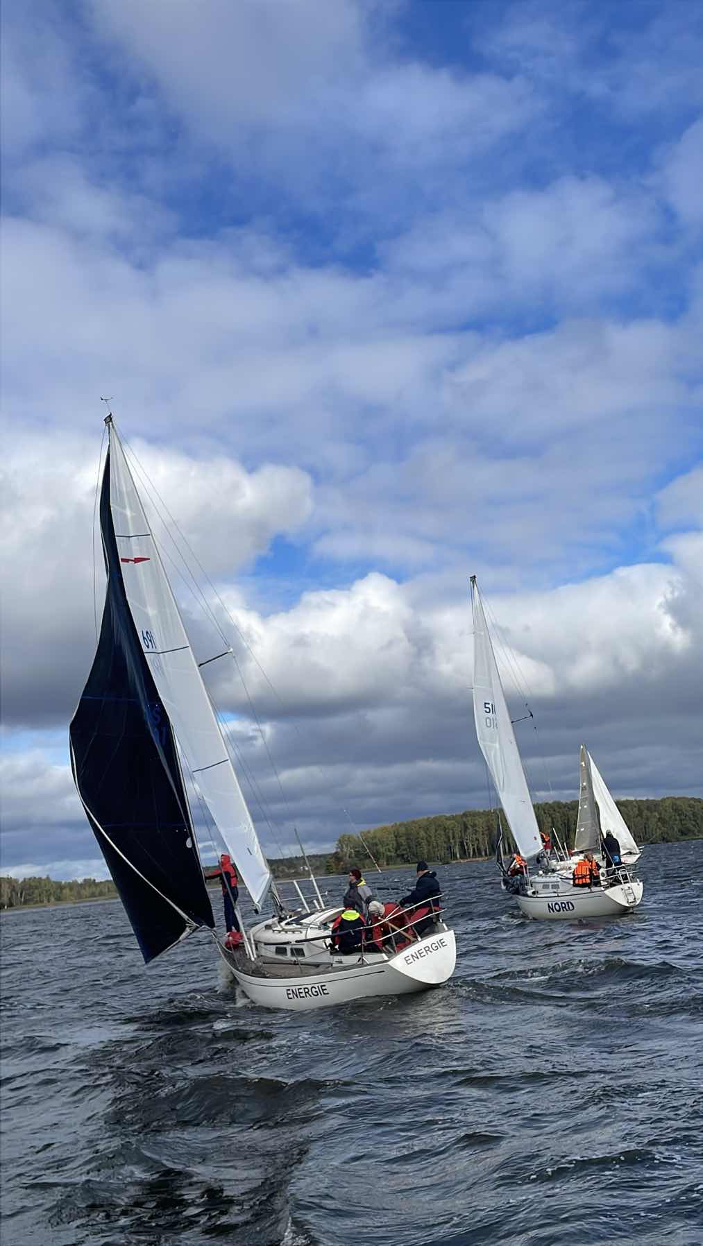 Voyage_04309AE9-ECE8-4AC6-9DF9-C889D8827CAD