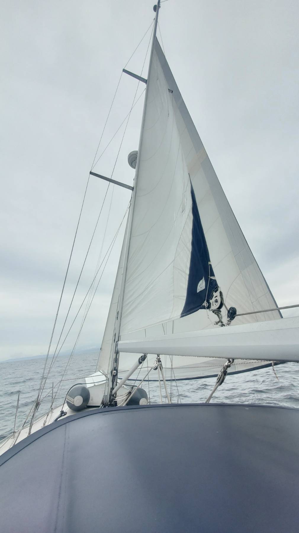 Voyage_6EB5AE3B-A165-4FEB-A7C6-4178D3BEEB7A