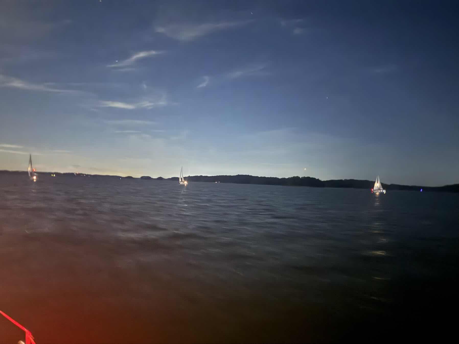 Night sail_C98D73C5-9573-4CC8-9B33-8F6EC612ED49