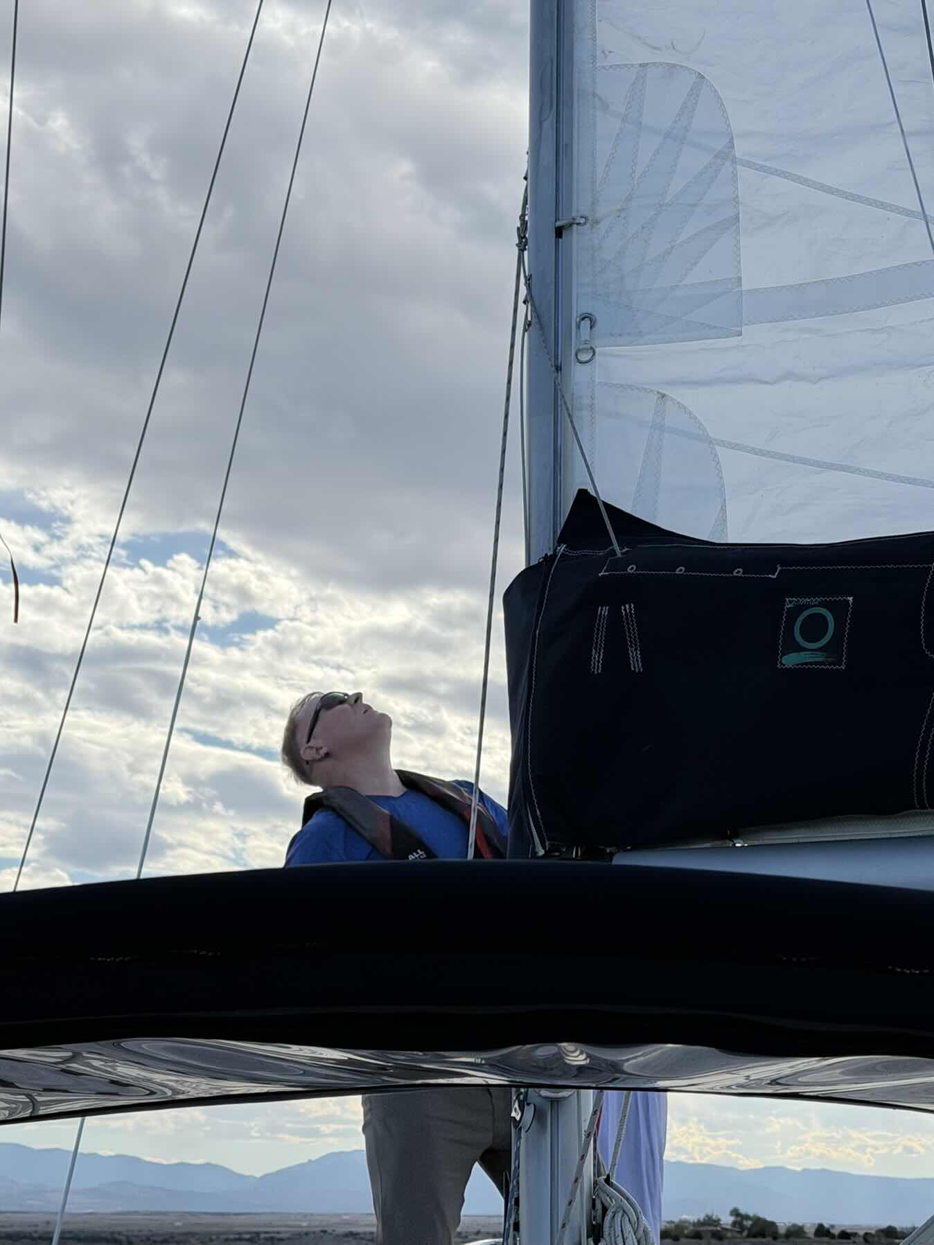 Friday sail_A644F0A5-E6AF-45F8-9918-8A2DD5FAE863