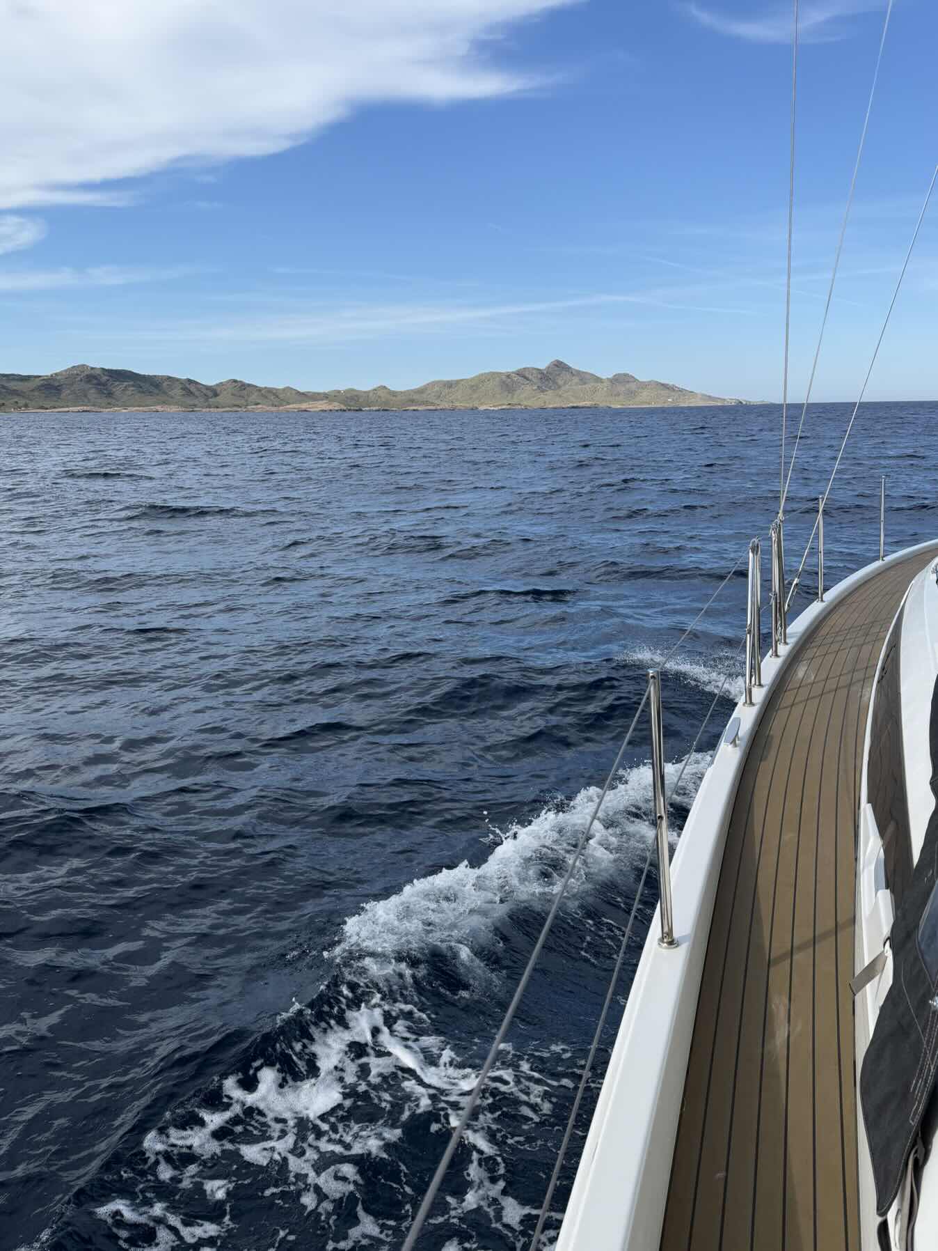 Voyage_93EA255C-08A2-49BA-9FB0-E39B29D578BD