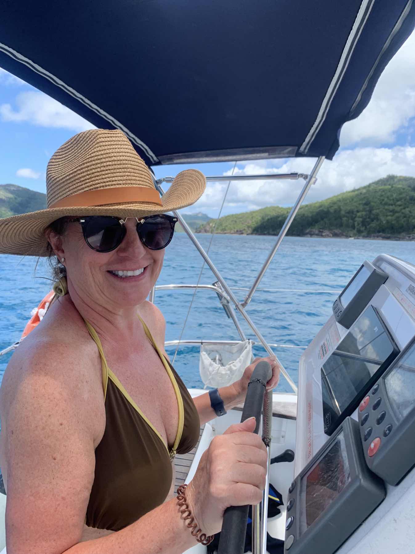 Sail to Saba bay_38B56F9D-27DE-4329-9C13-6C4200B4F65C