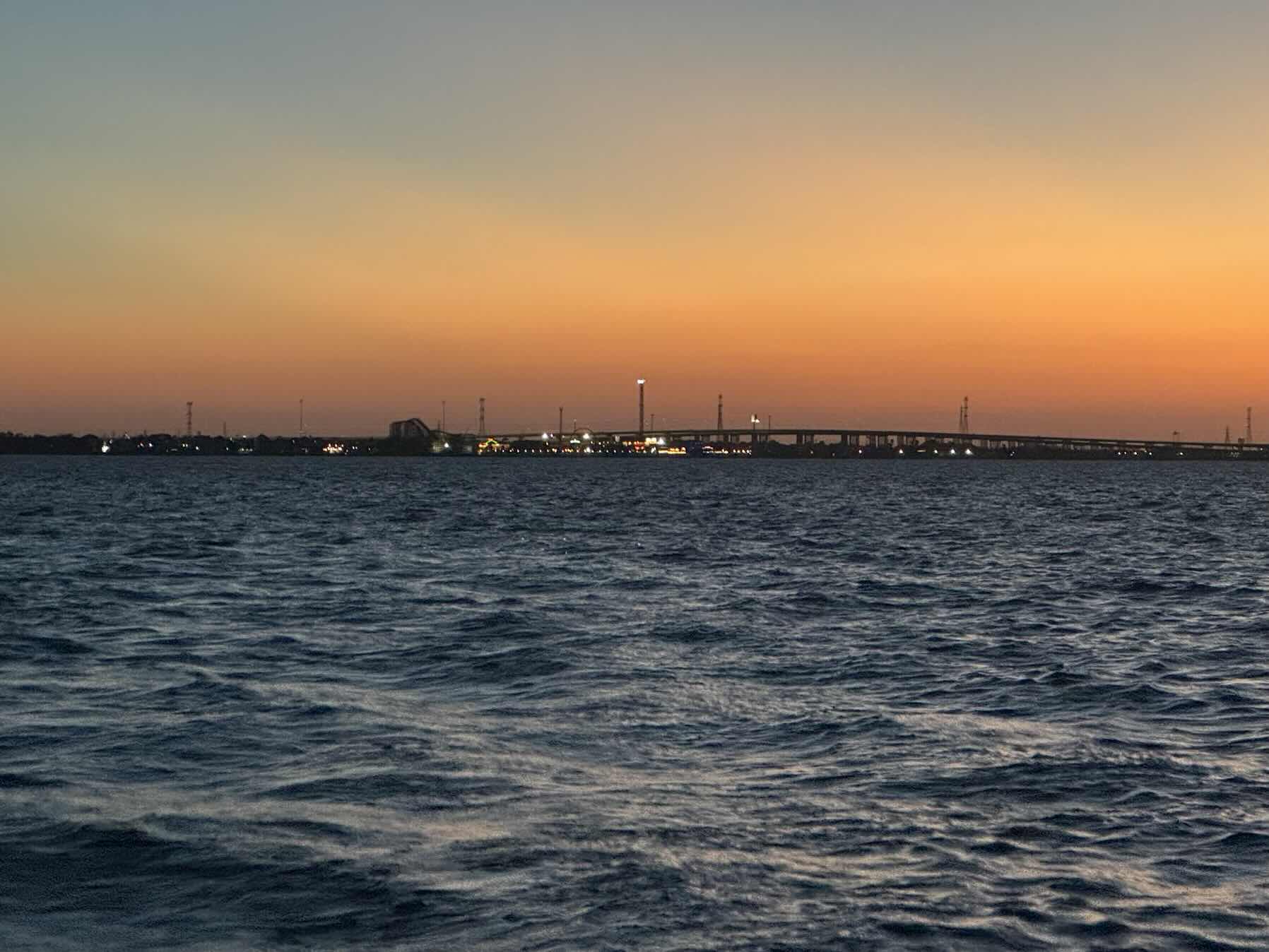 Tue Cruise on the Bay_E9FC4483-DB84-4EC6-98E9-61672810E80D