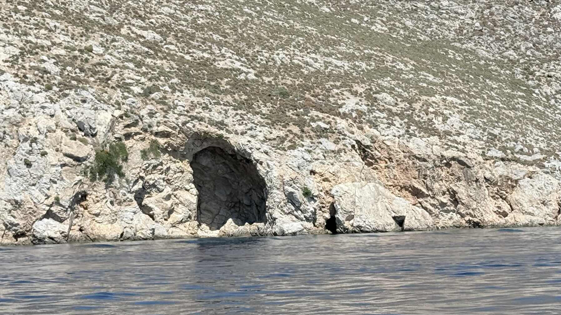 Kalymnos - Emporios_CE9E9F07-37E2-475E-B605-412A12A8E59E