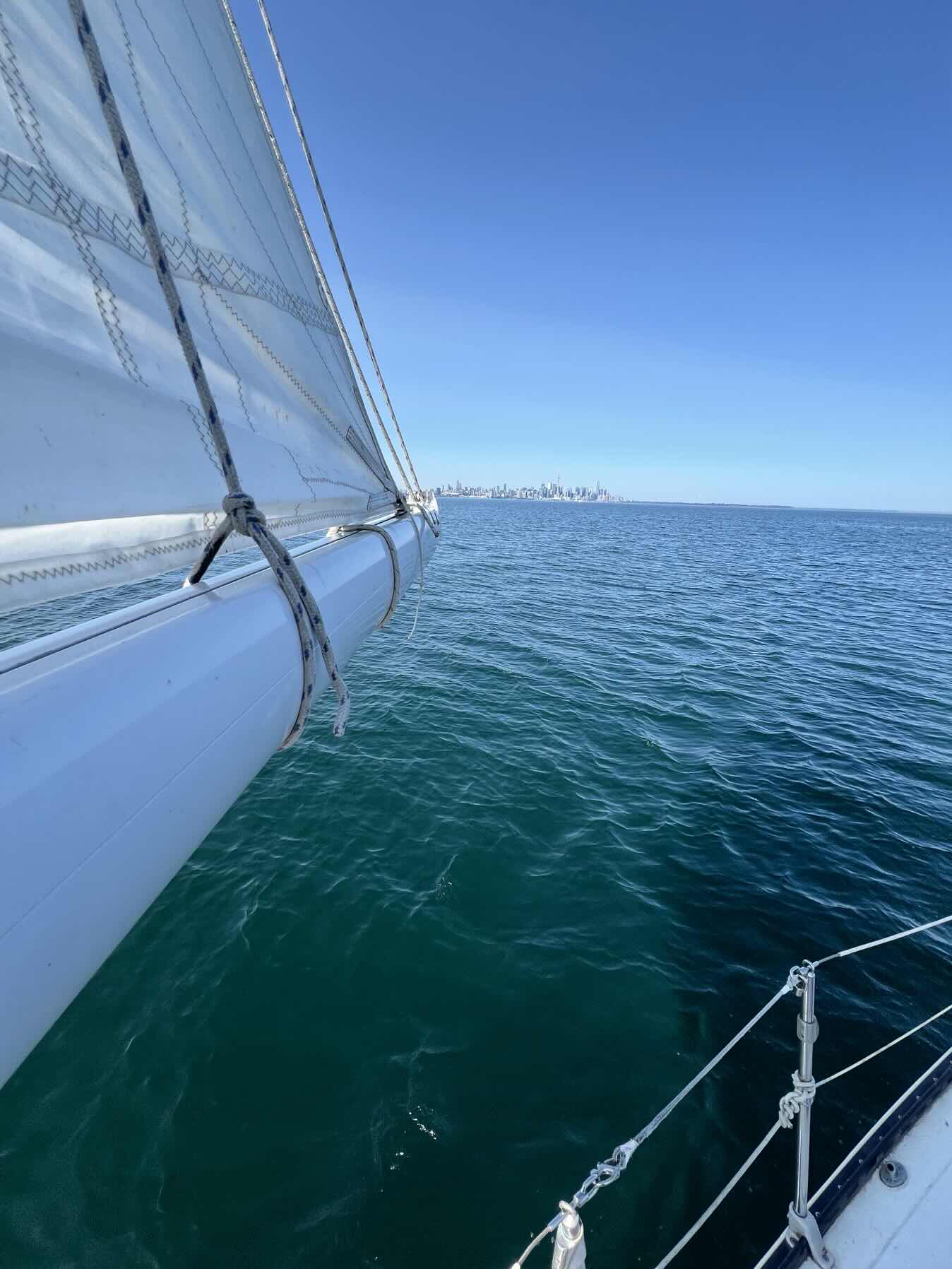 Downwind sailing_9AFE2FC7-EA12-48CB-BCD9-68C9167FDB51