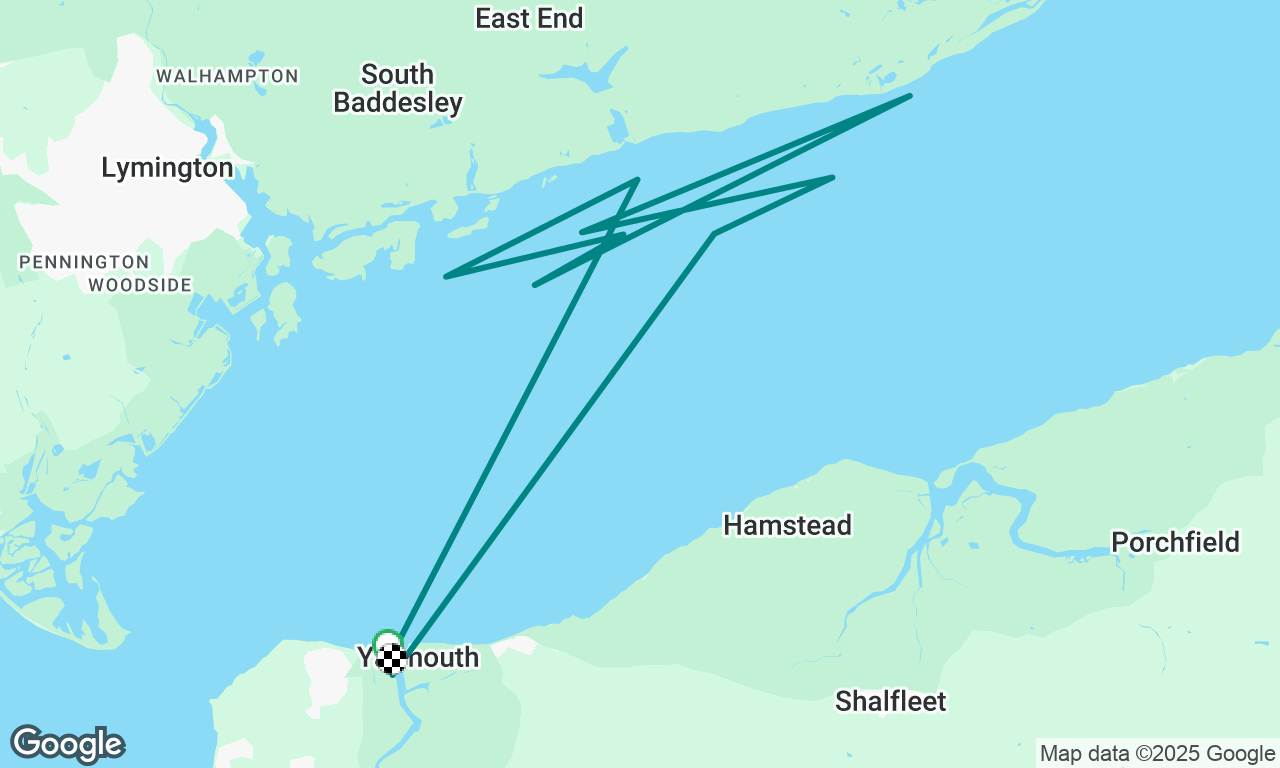 Tattinger in Yarmouth 25 race 1