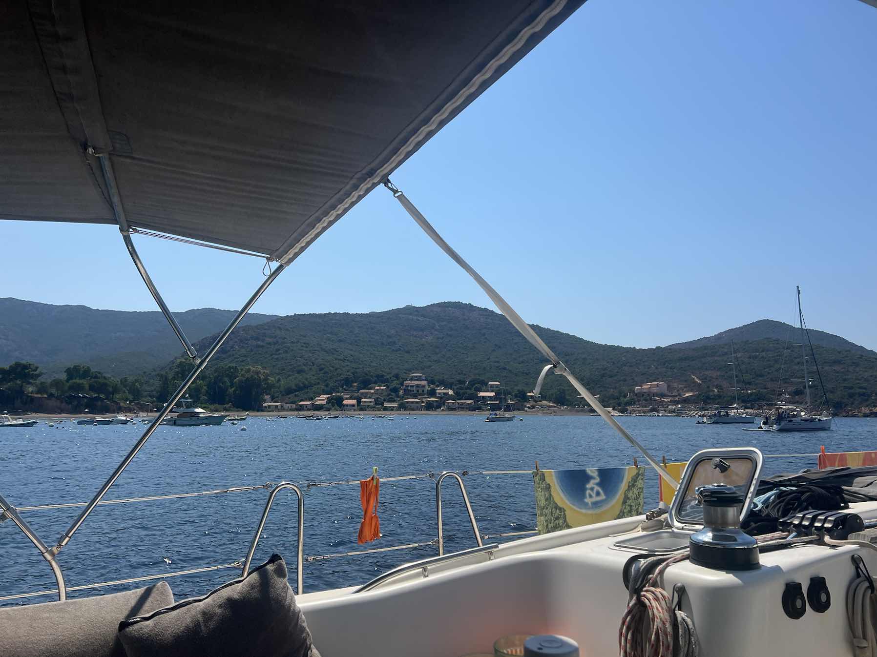Short sail_E67F130A-5E05-4D3D-A643-2E563F0BBC30