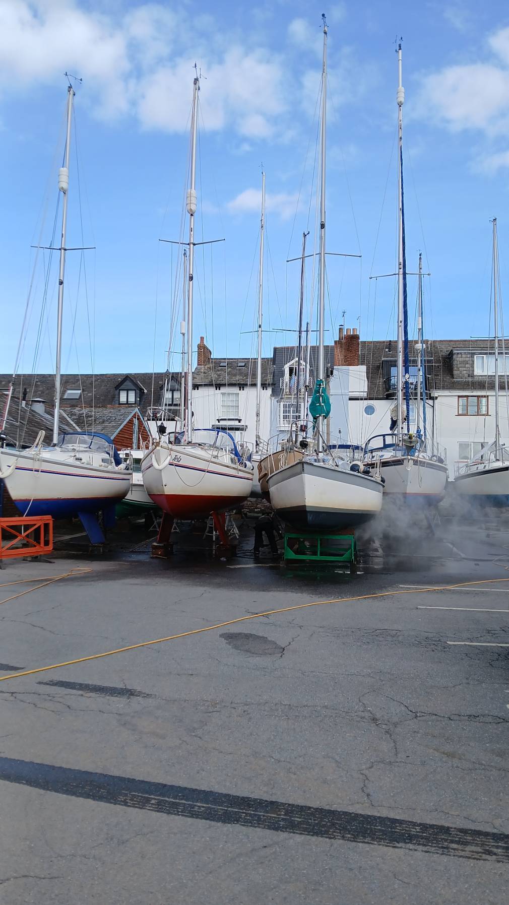 Winter on the quay_EAA51706-77BD-400A-BABC-122B9919E3E4
