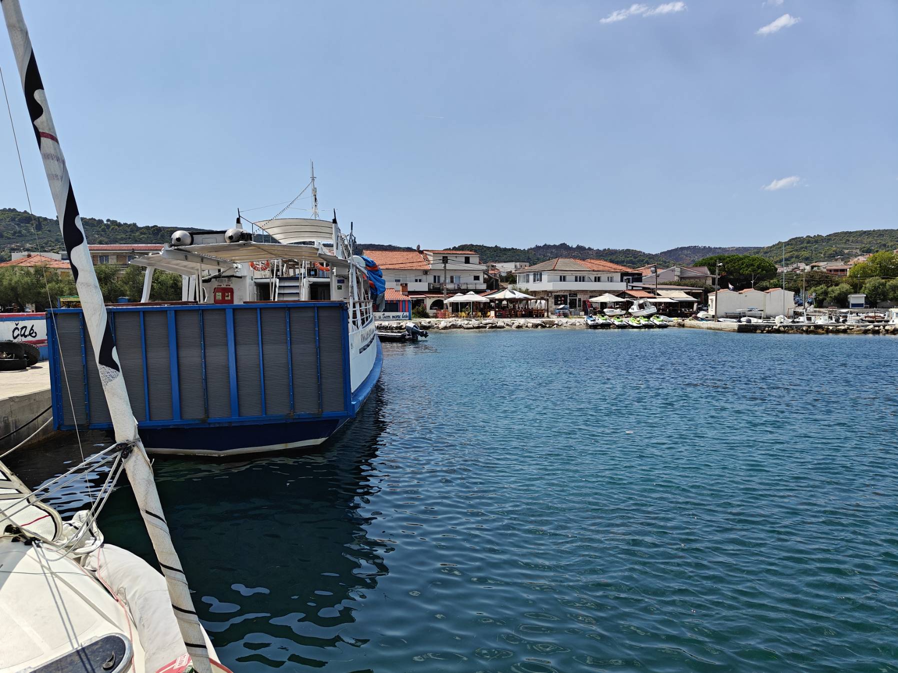 Kaštel Stari Round Trip _4AA9B846-164A-46A8-B875-DAC08C5C0698