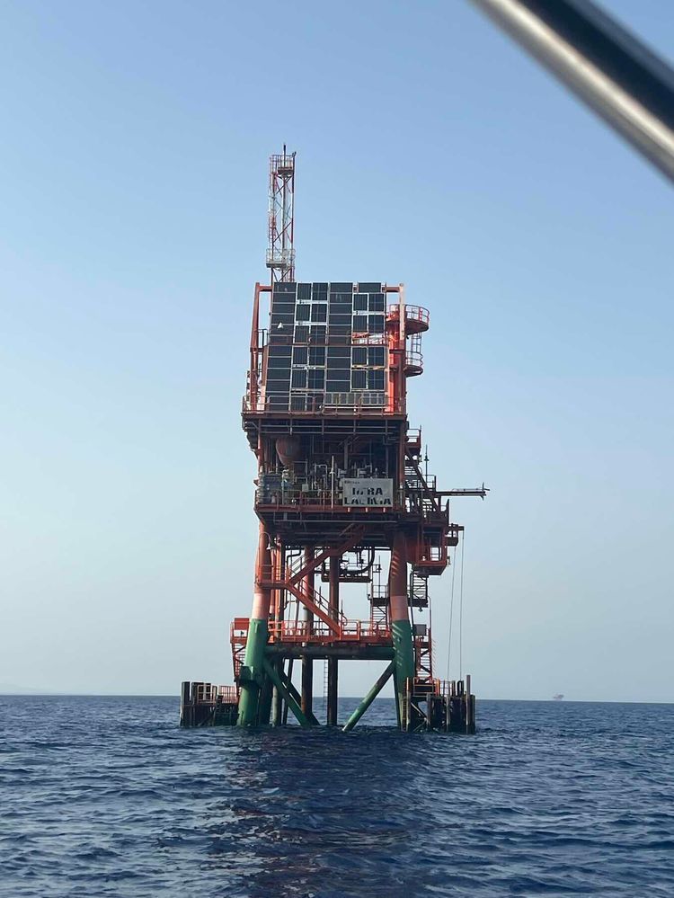 Voyage photo from Wildfires to gas platforms