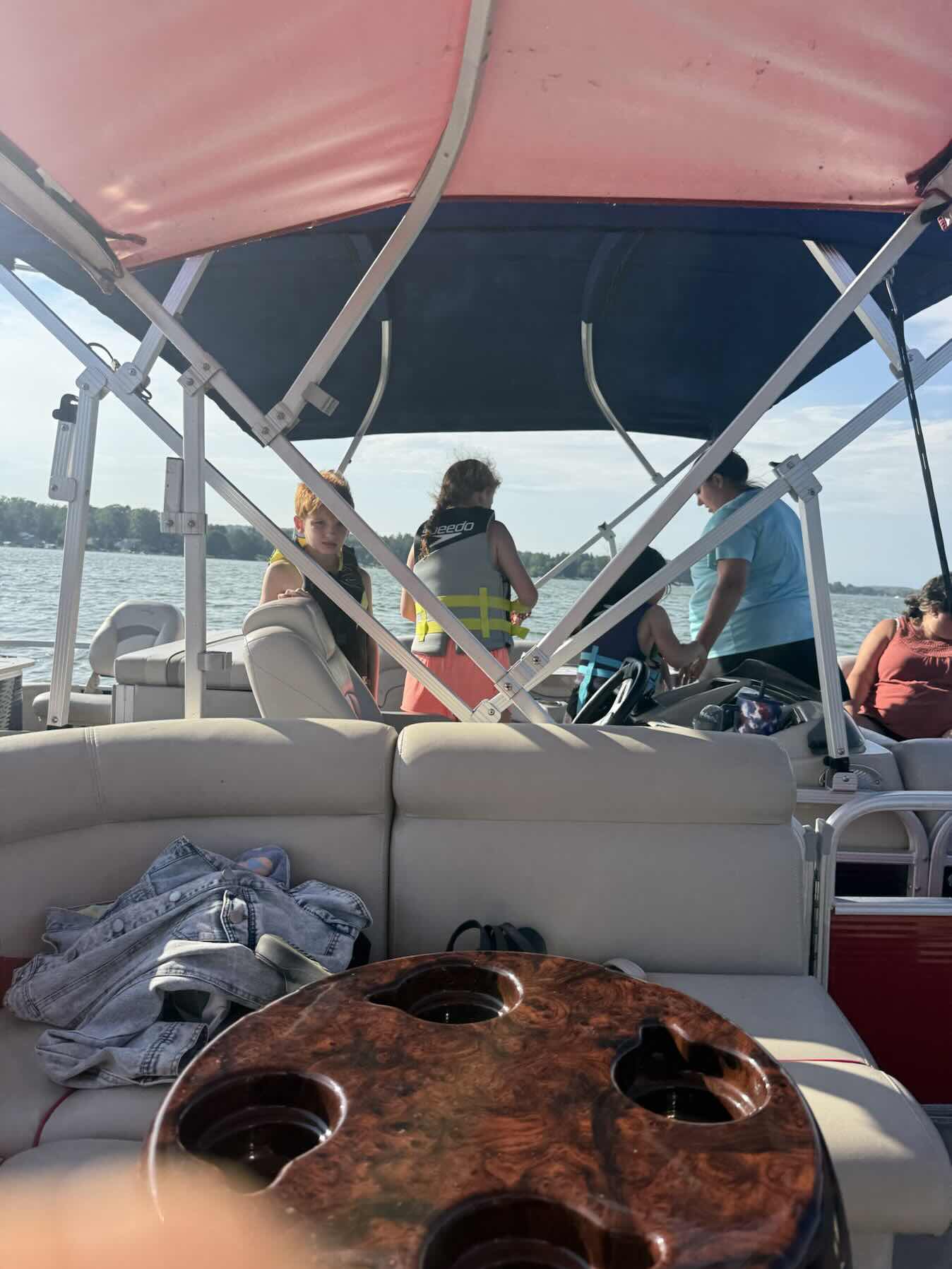 Family Sail II_B6EDD6C8-F600-4CF1-9EE7-8DDBDF591B4B