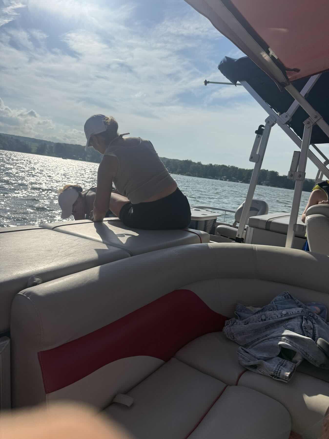 Family Sail II_F9CC8AB4-5D0C-4D58-A480-CC9EA28DDD1C