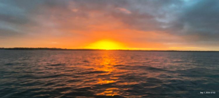 Voyage photo from bad weather continue my 2th 💯 solo Sailor from Am