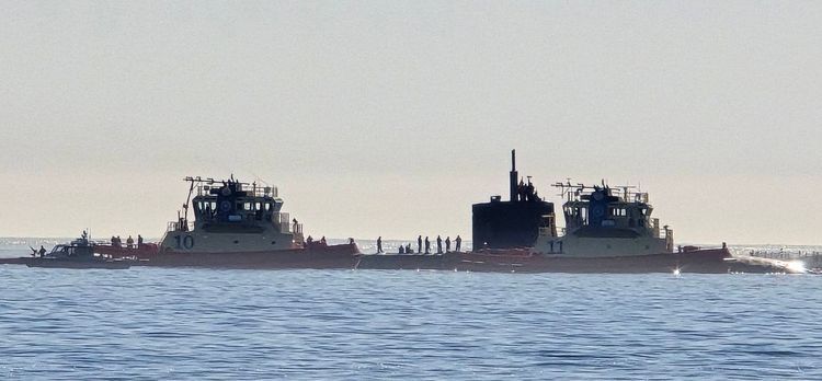 Voyage photo from emb with Bret on 699