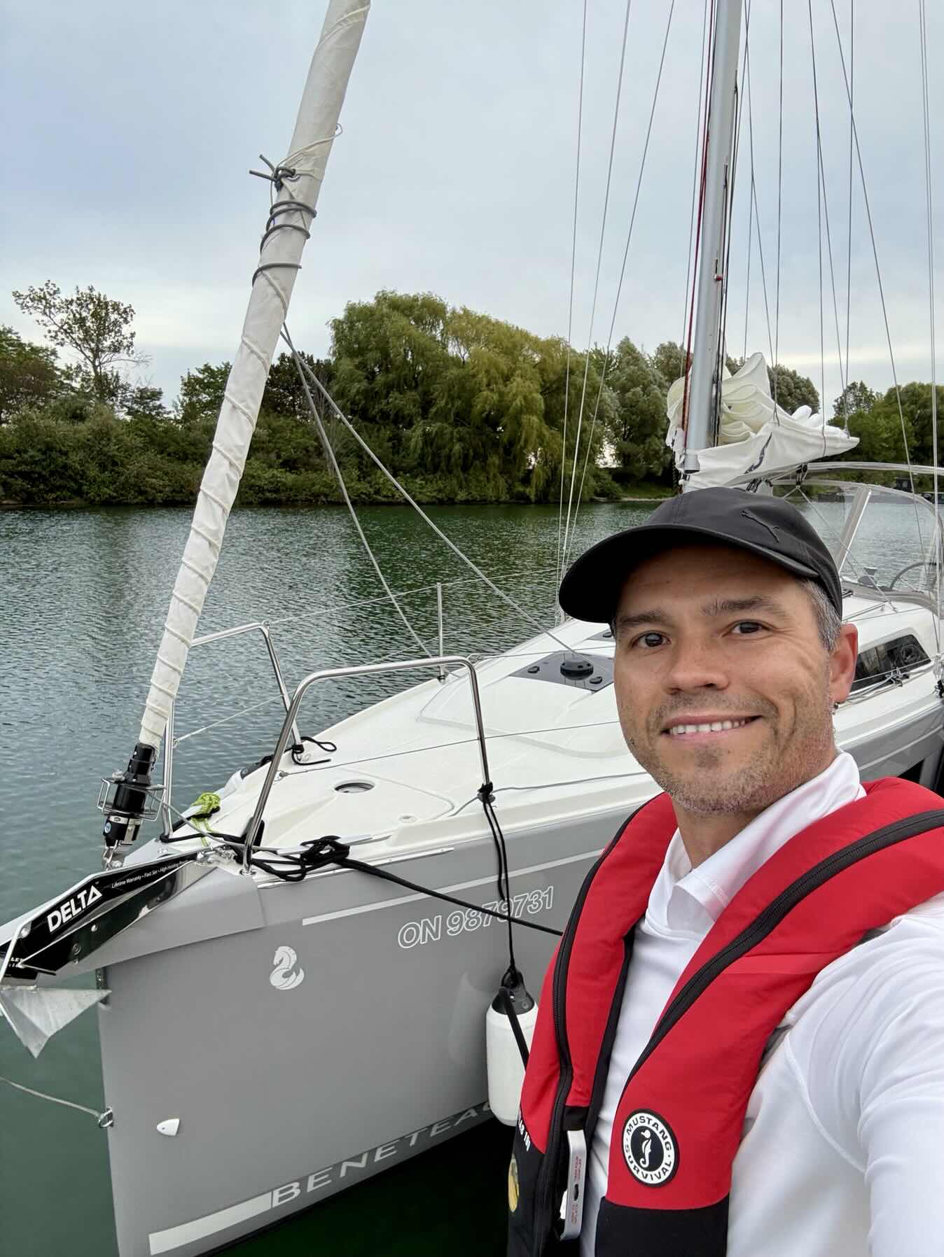 CBYC to NYC Solo Sailing Trip _00E9ABF3-B1D3-4831-9589-C772AC96DF31