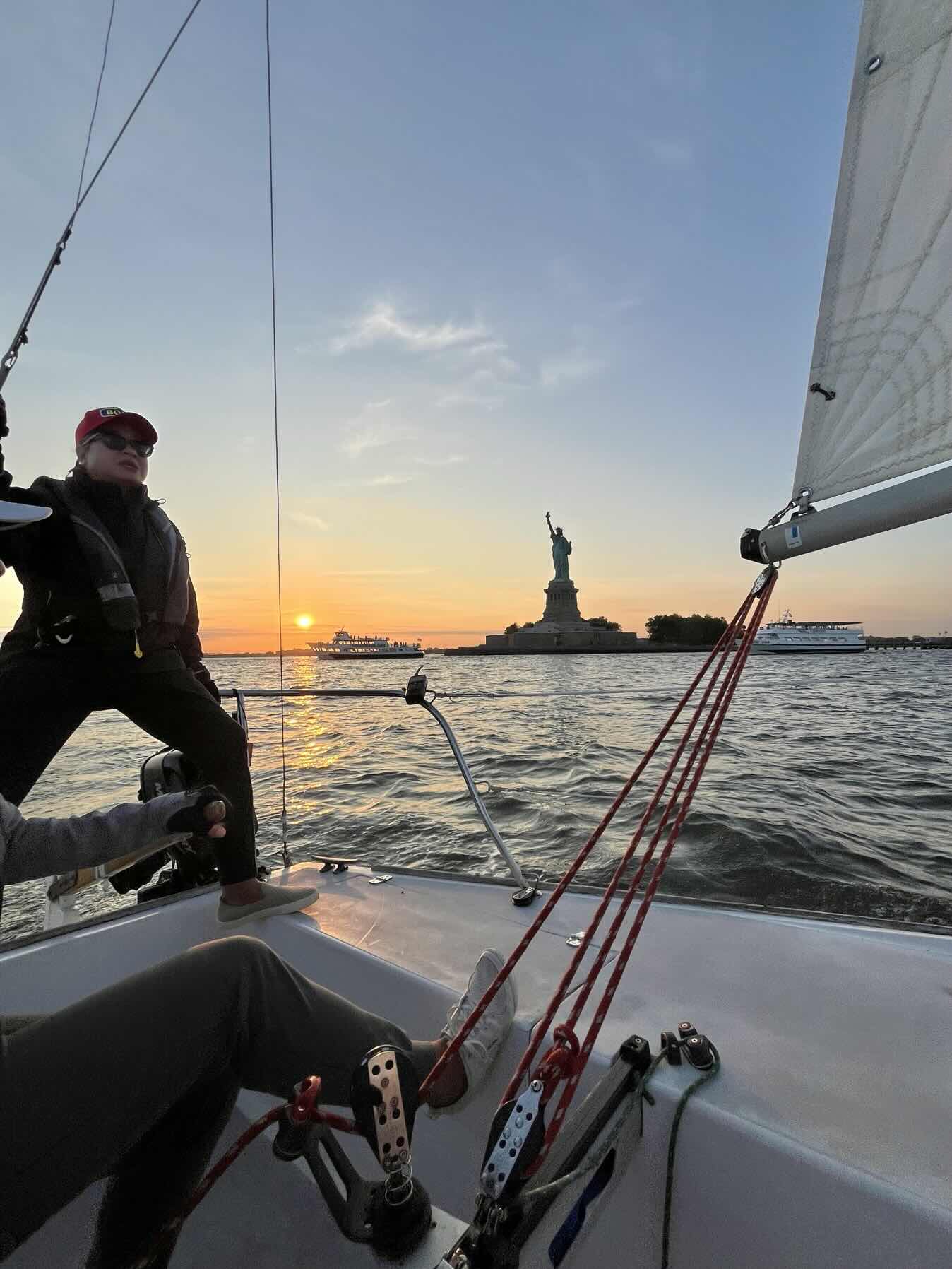 Equinox Sail_B5F2E0B4-132E-41FB-894D-E06D1D521395