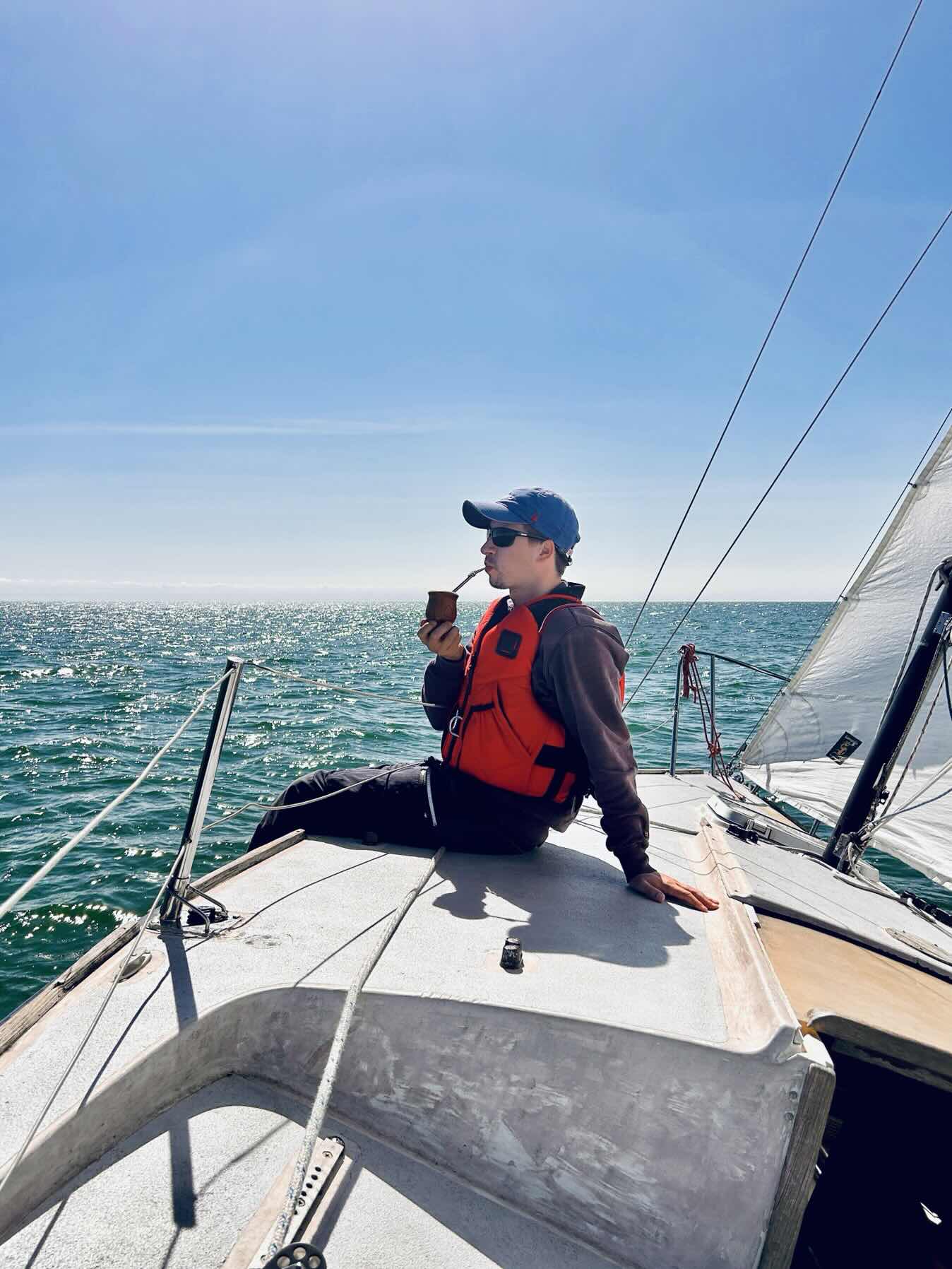 Friday Maté Sail_A276B88D-007D-4AFA-B1C2-7D4A19AEA30E