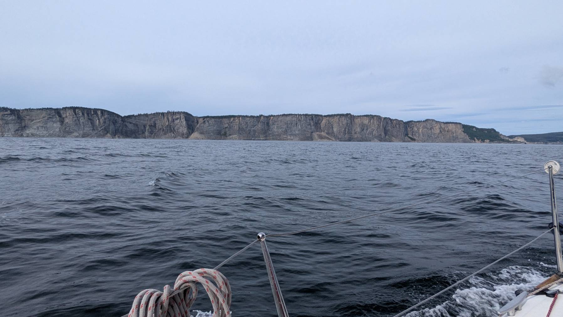 Retour des îles_C9012F6A-4A85-4D03-950A-2ECA460AC62F