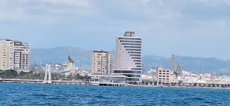 Voyage photo from Durres to Golem and back.
