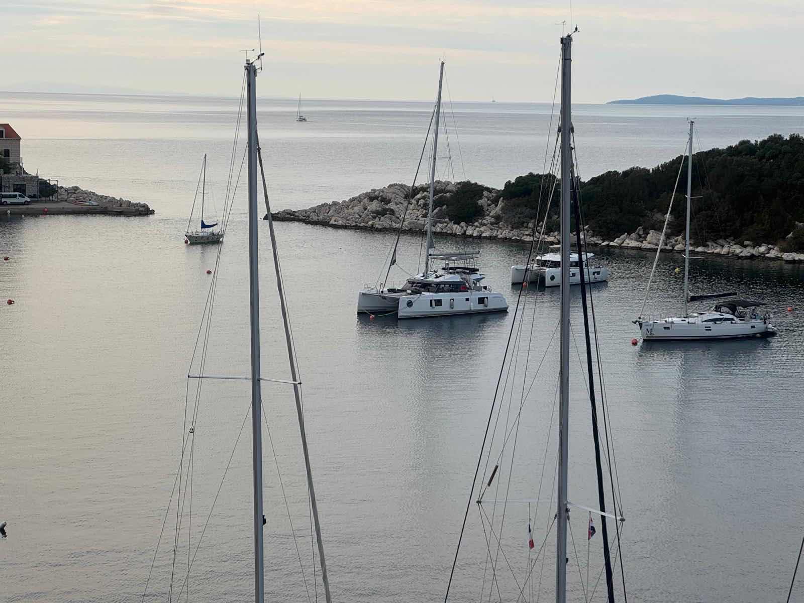 Palagruza fake. Day3. Part 2 🇭🇷🌊⛵️_653ED46A-0EE3-49B5-92C3-A3FAABD95A63