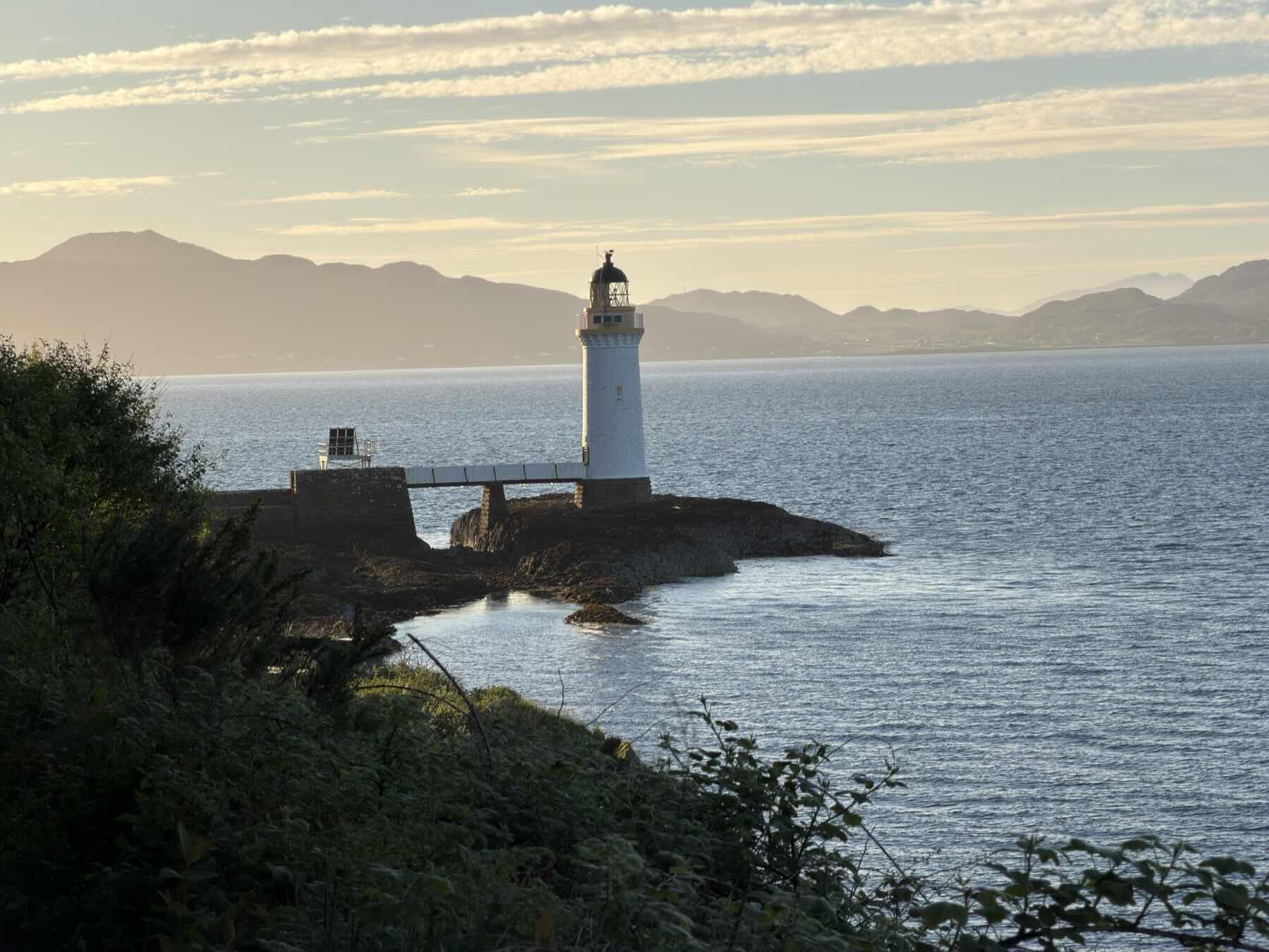 Small Isles_64DC97EC-82A0-434C-9ED7-FBDF054481D6