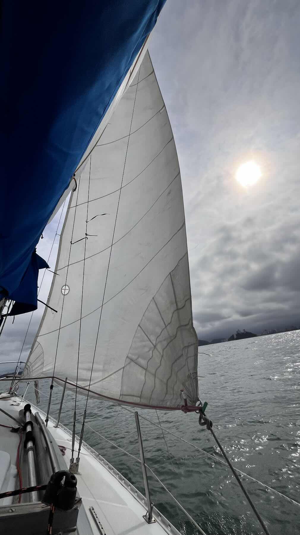 Sailing Class_91DD85D6-6766-4137-A2B4-1E9F3A392744