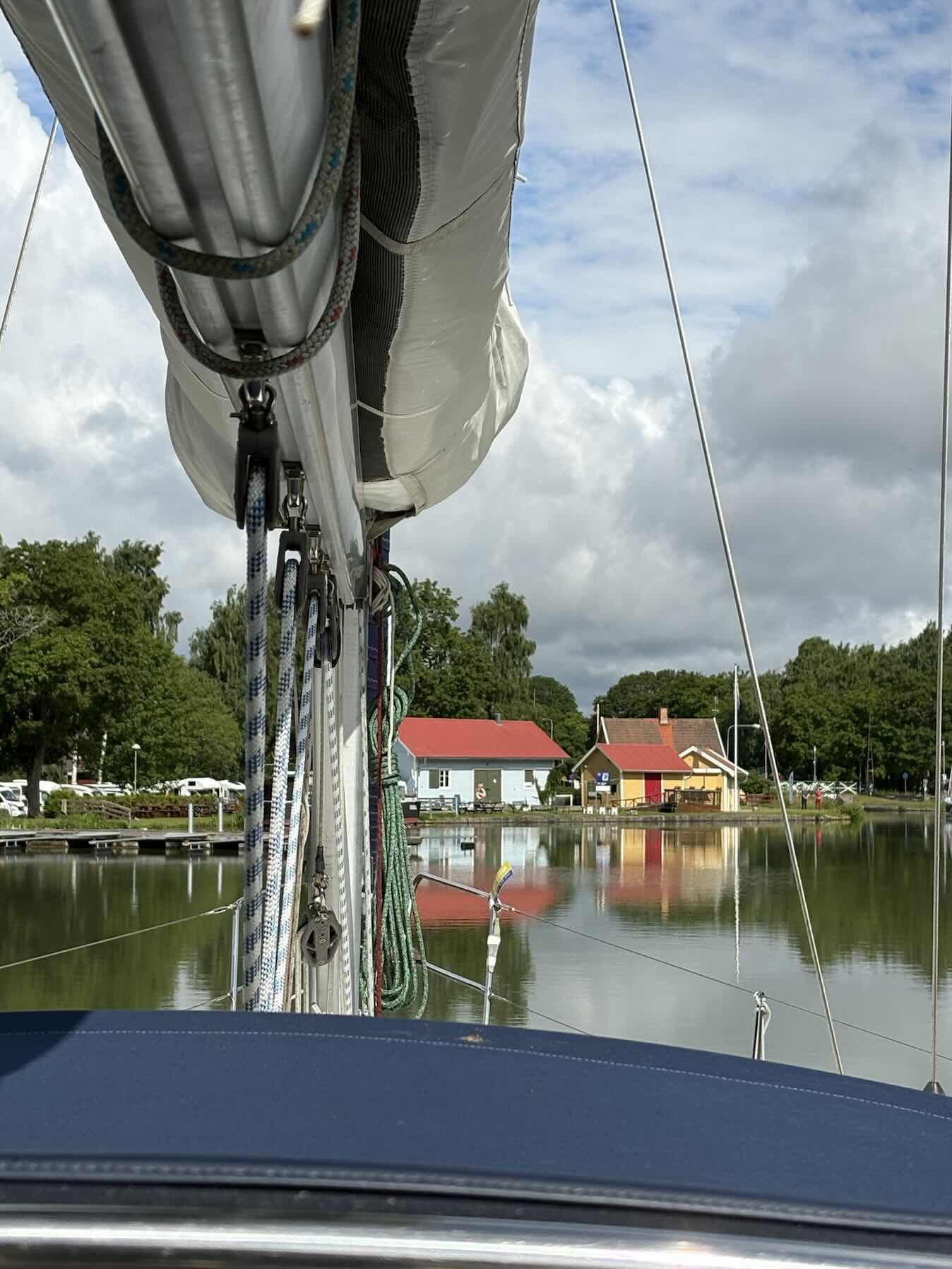 Voyage_22D56F06-0926-4F23-9199-CB4AB6EBA035