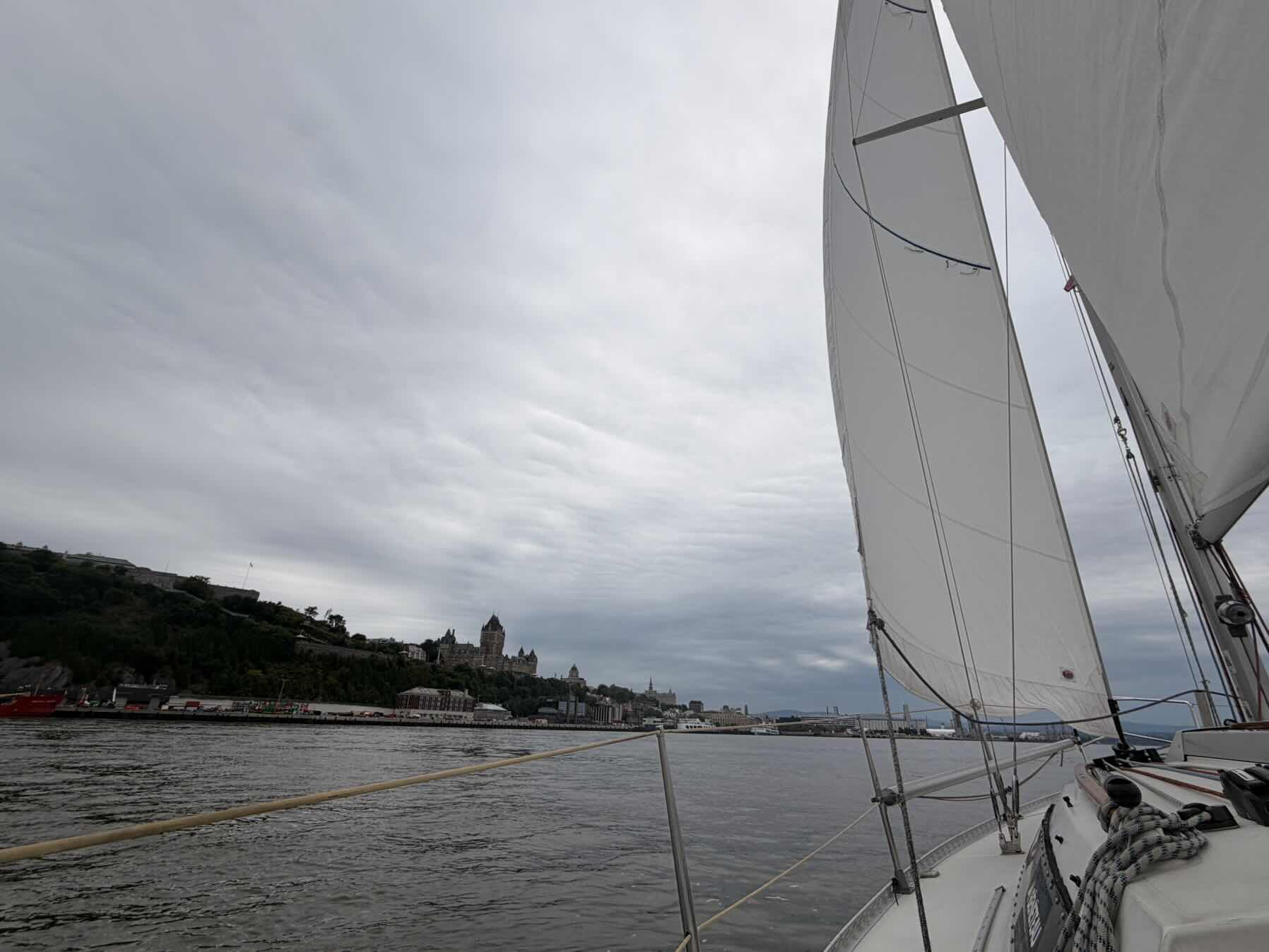 équipier élémentaire j3_E7384A51-4A44-4BB6-92D3-693E13BD14A0
