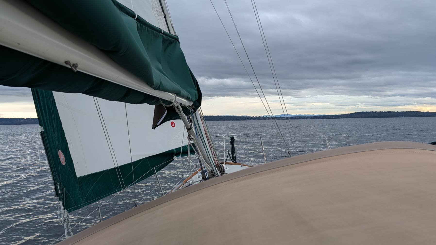 Sail to Agate Pass Bridge_D6C65449-F707-4A17-B2D4-B3BE6AF12F41