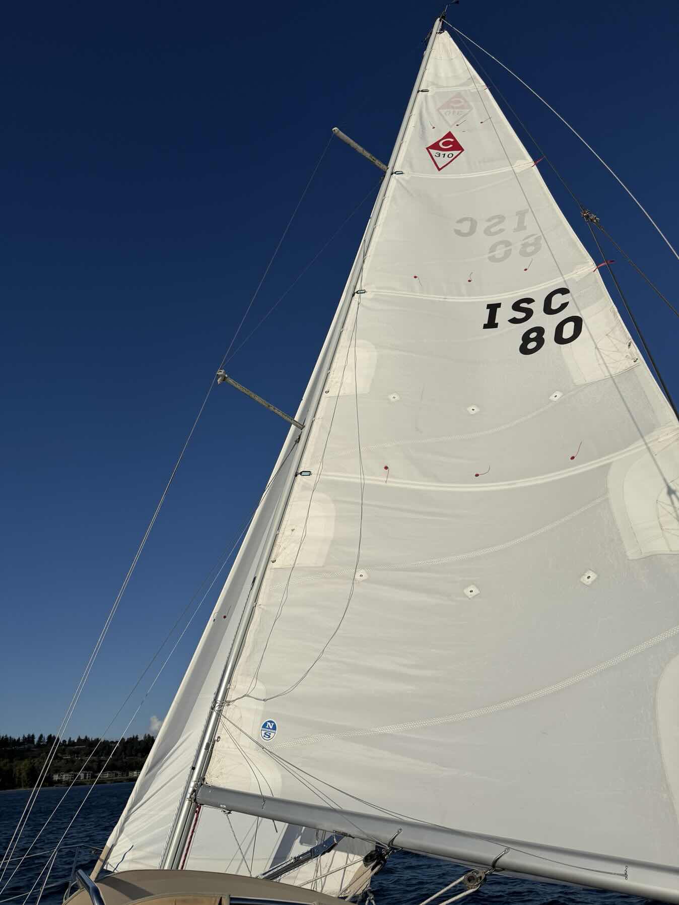 Frisky winds & maneuvering around racers_CAE3CD2A-6573-40D6-9BCC-086B5E3AFA9F