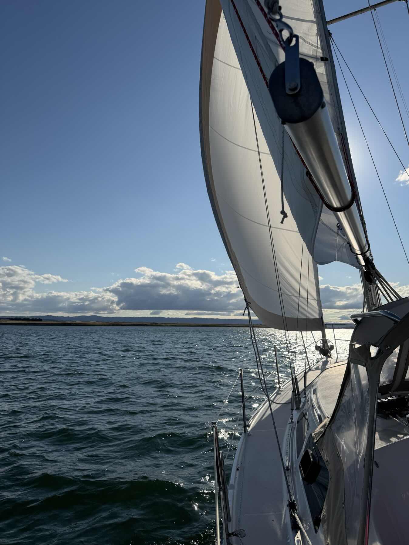 Frisky winds & maneuvering around racers_F681CC05-34C7-4412-ACAB-4141CB151B3F