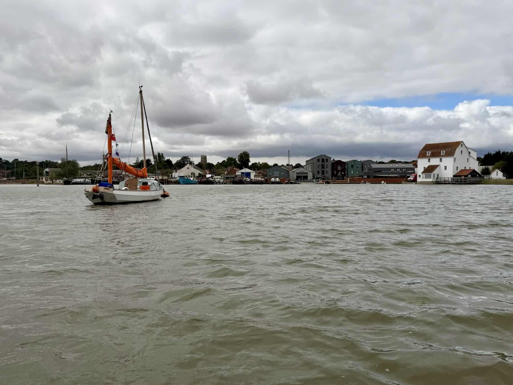 Sailing to our new temporary home!_AB8CE2D4-F0D6-4FE9-9B76-7BF296500FD2