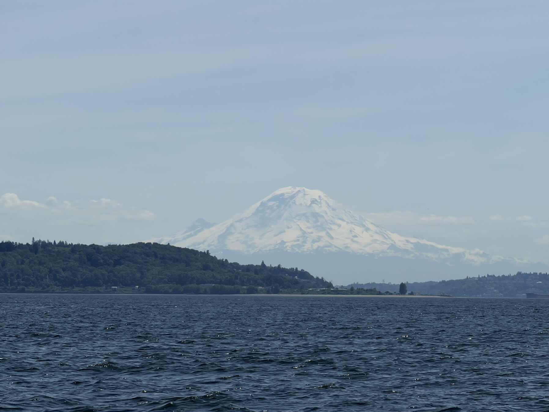 A lovely afternoon sail on the Sound_FA55CA50-2ED1-4F2D-BE04-9078863269A5