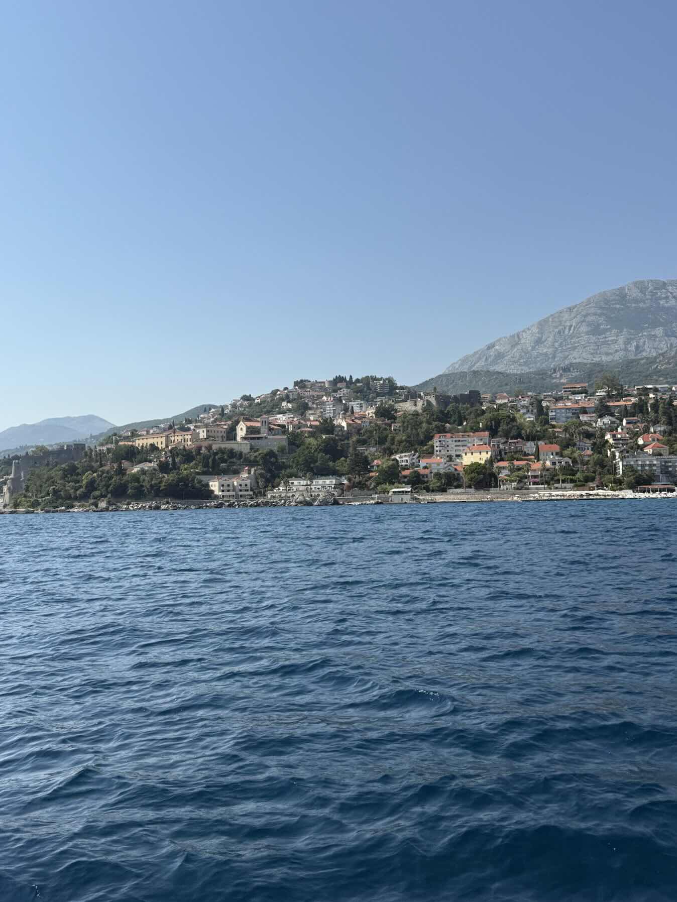 Voyage_5E0A963C-5DD4-46AA-AD6A-AFDD602D7A38