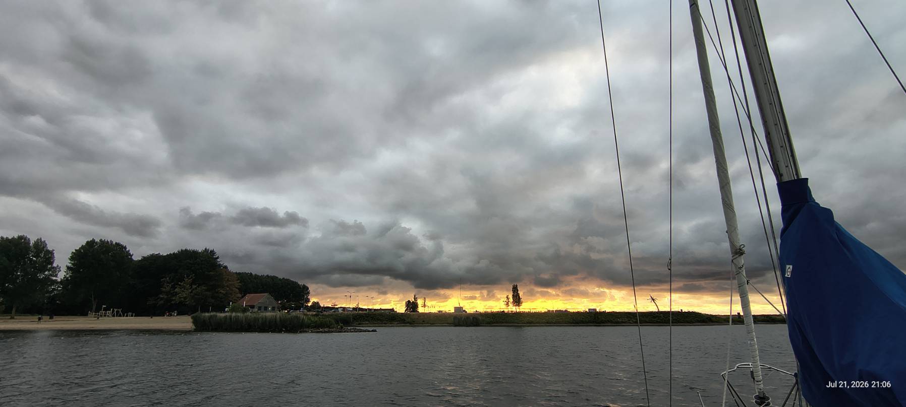 Sailing Holland _54BC77CF-C6C3-47ED-BB64-E02B512E4282