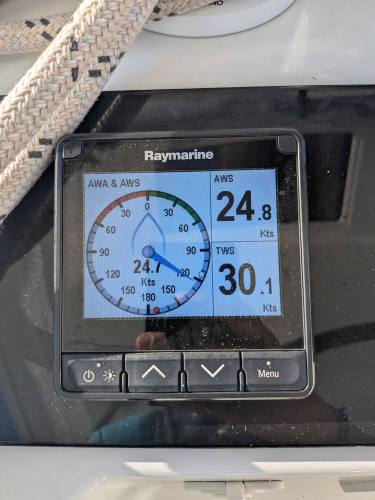 Voyage photo from Solo Sailing in 30kts of Wind 👀