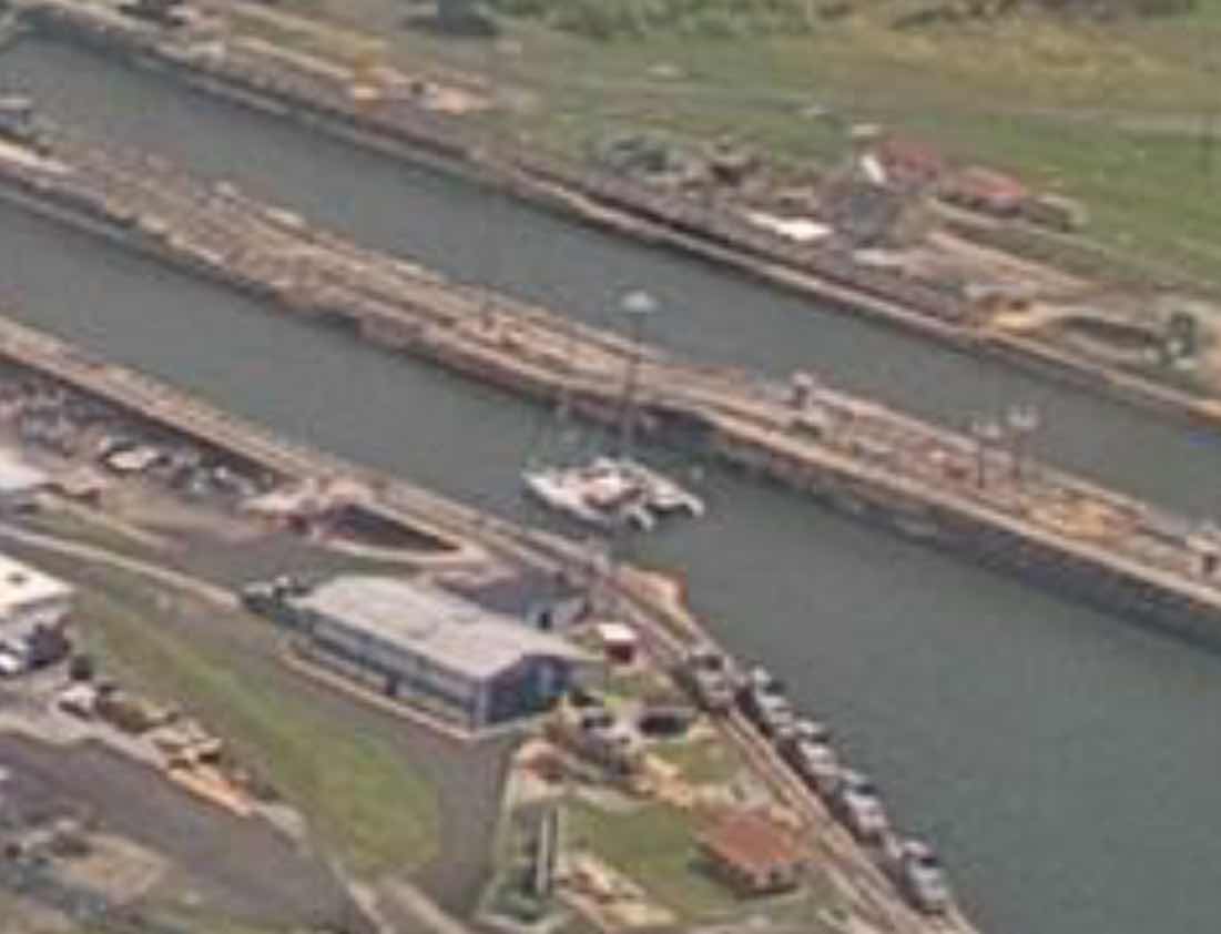 Panama Canal crossing (Day 2)_0B70EEA9-0C04-46D5-8B94-61FA8851B3D5