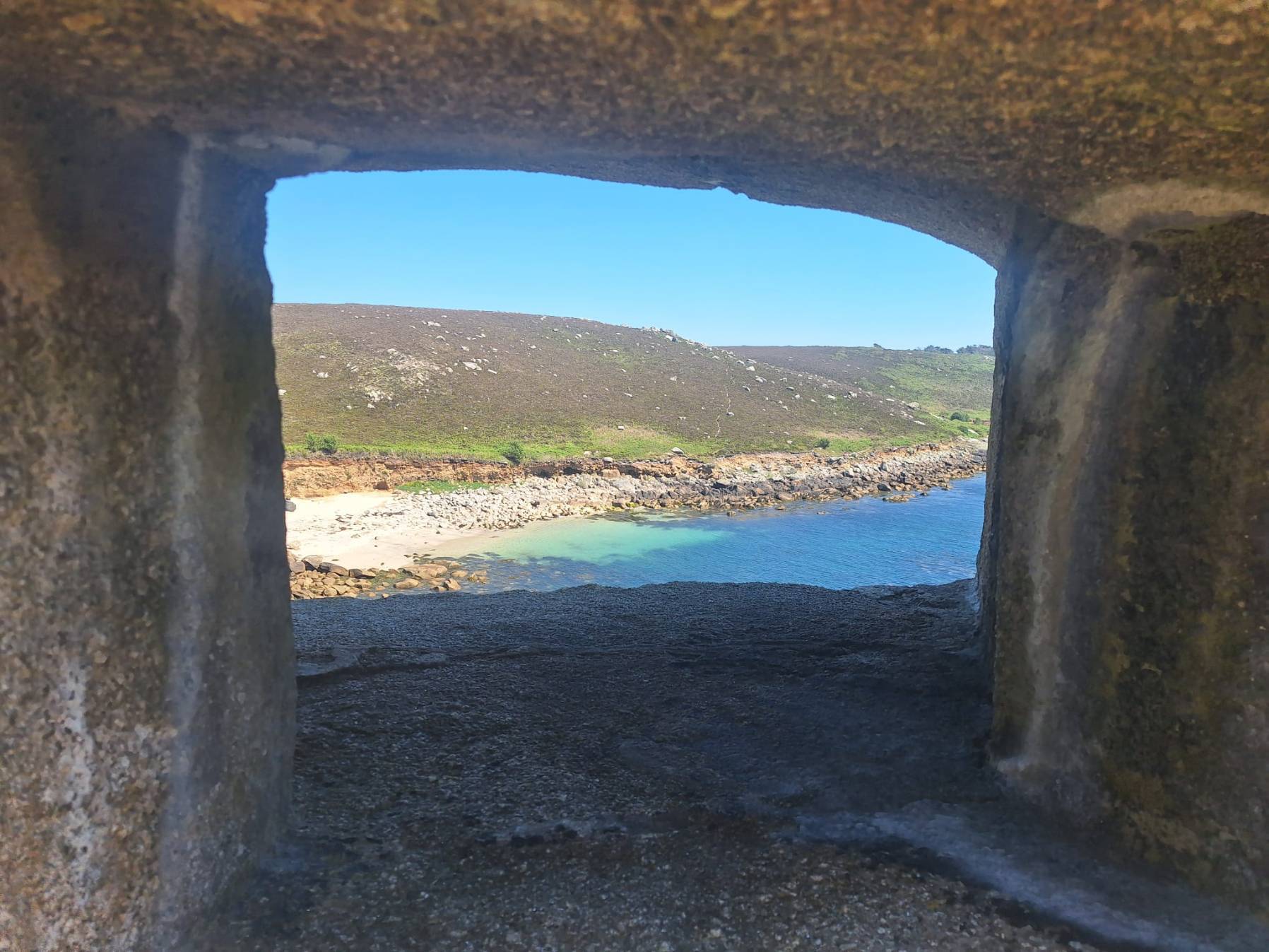 Moving to Tresco_0B1F413A-9FAB-4390-9A19-A9196E928107