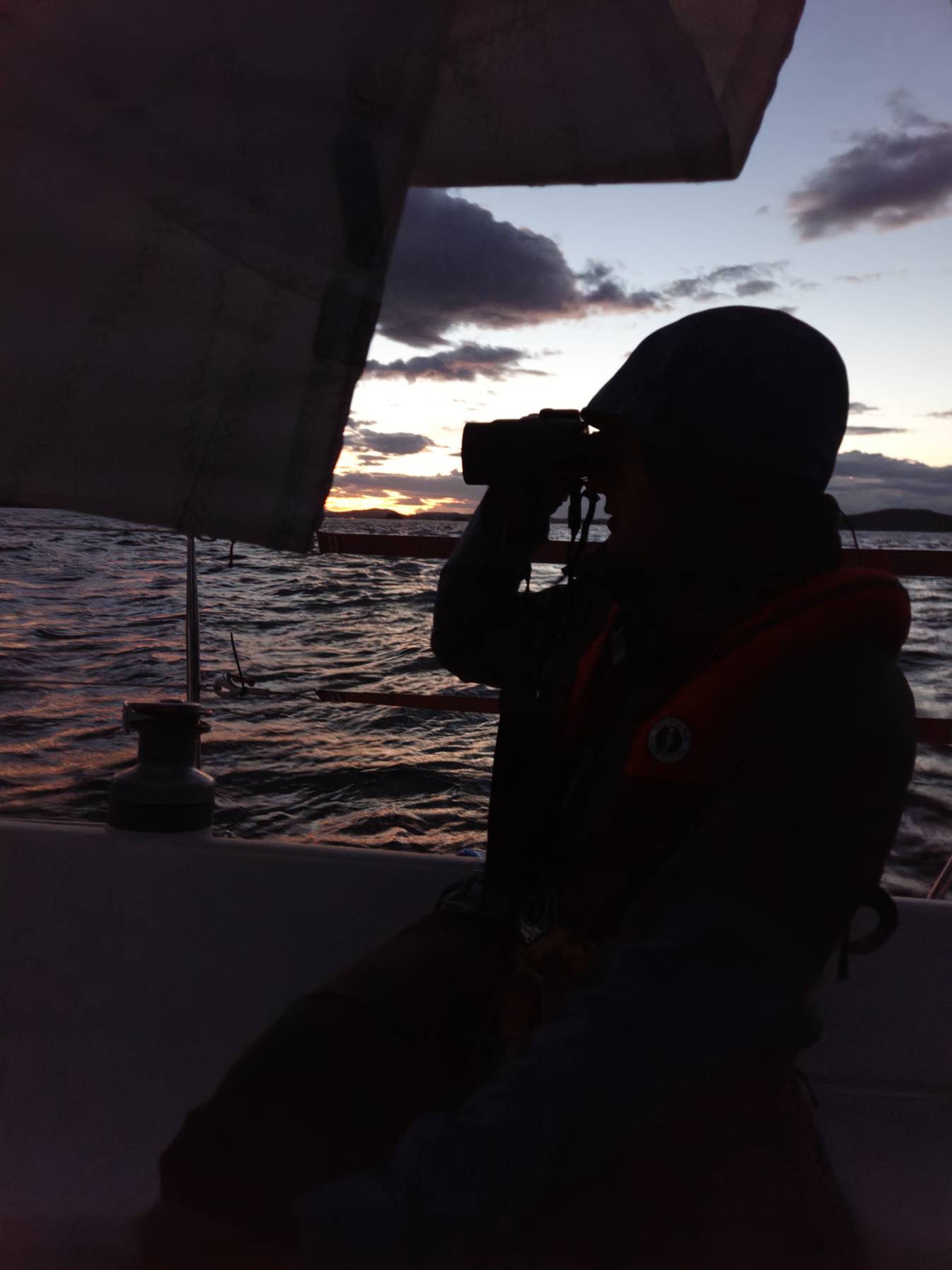 Night sailing exercise_2D4BCCBA-F60E-4985-9C60-5F7E98842002