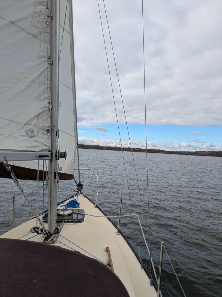 Voyage photo from A quick sail before work (last of the season 🥺)