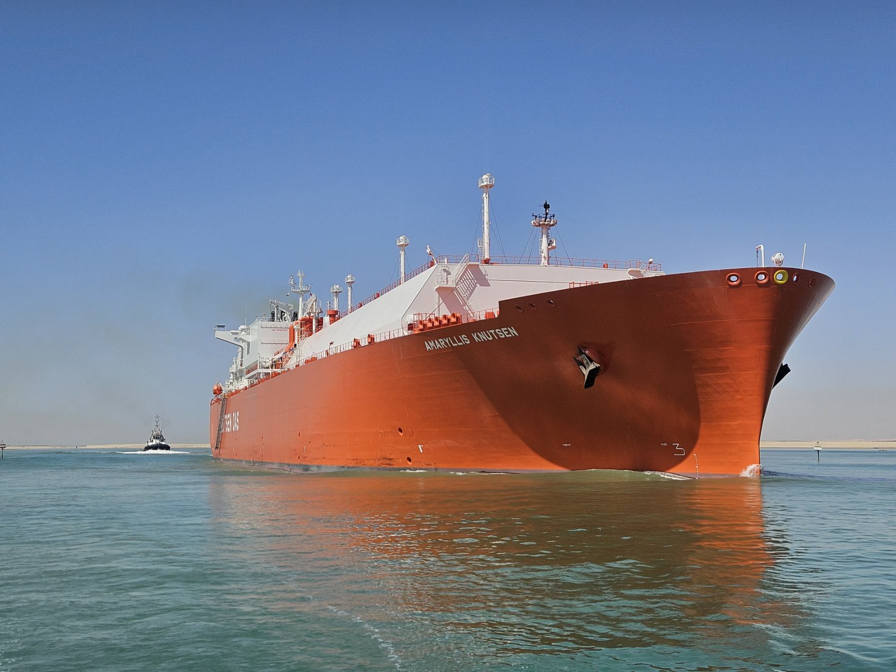 Mytilene to El Gouna - Leg 5 (Suez Canal Day 2)_91FFEBE9-E78B-45D8-A198-E98ABFC511B6