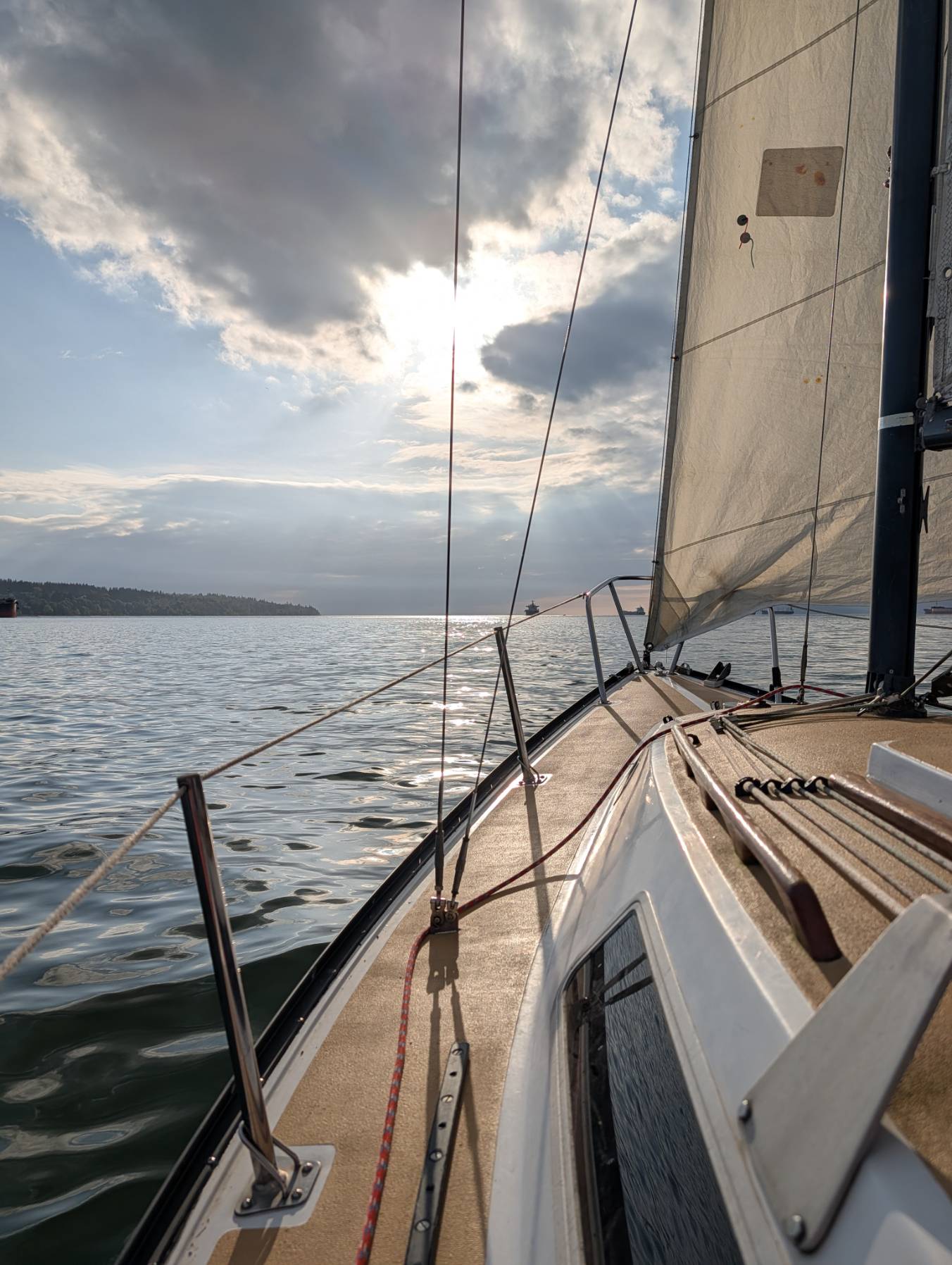 Evening sail_79E68353-7BFB-44E2-9E8B-3B81EBD03C4C
