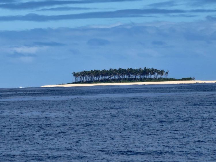Voyage photo from Top to bottom, Ha'apai group, Tonga.
