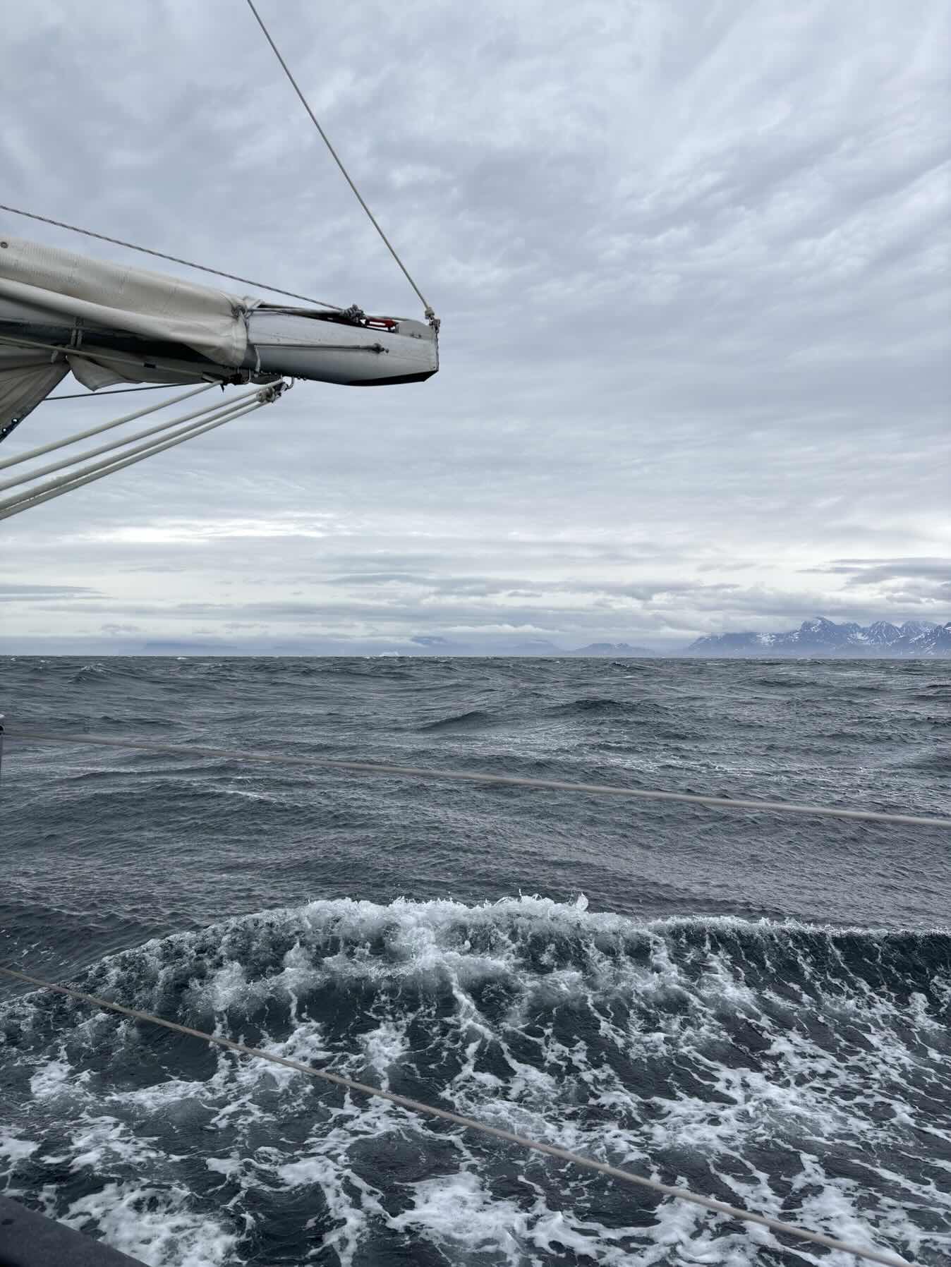 To Sisimiut_AD846B95-0635-4FDE-BBC4-18EF2829822B